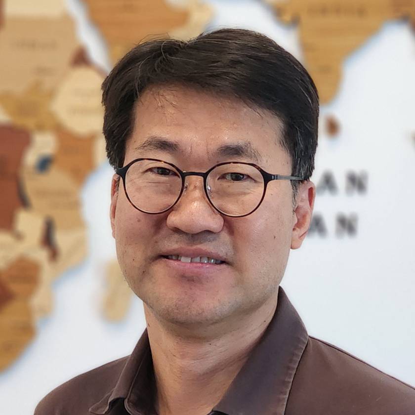Dr. Seokwon Yoon