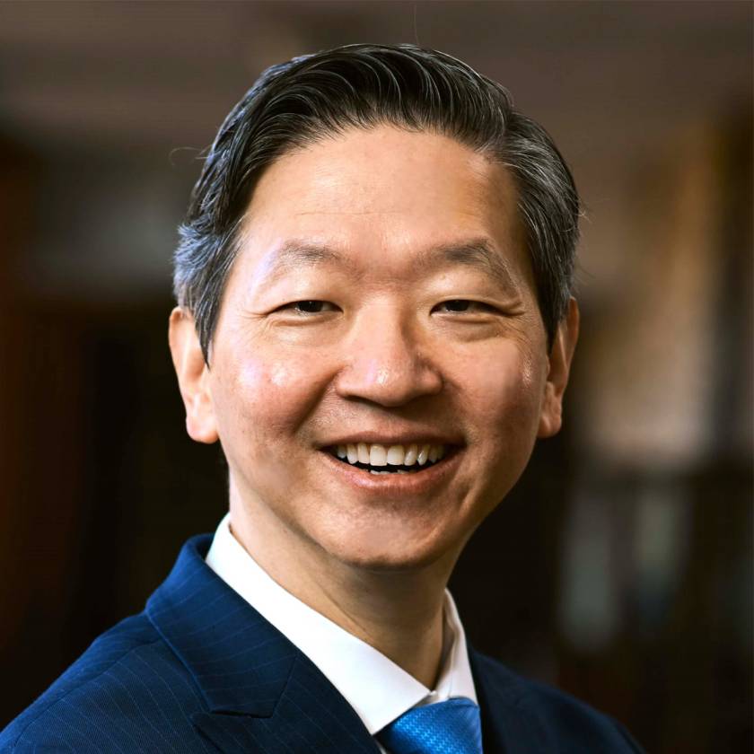 Dr. Sung Jin Park